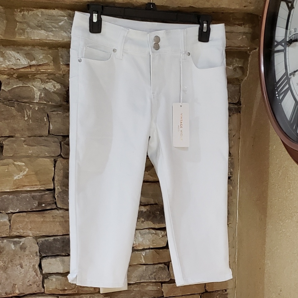 NWT Vintage Violet White Cropped Denim Jeans - 6P